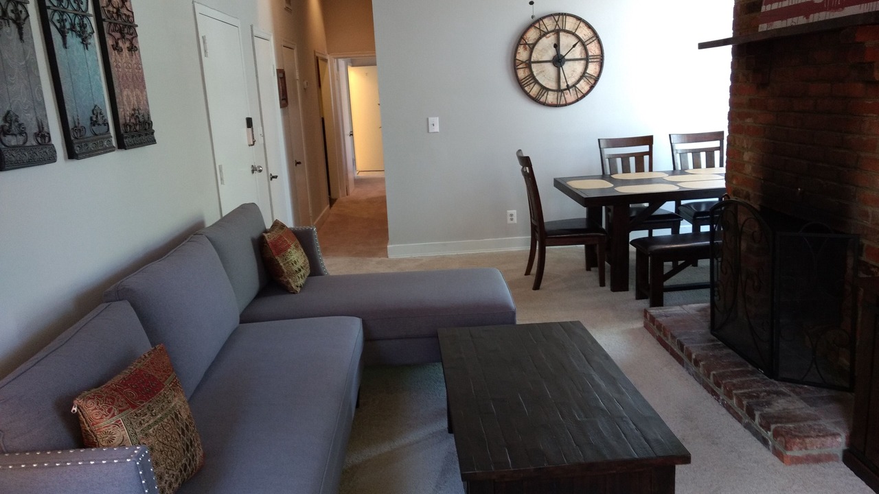 Photo of Livingroom in Logan Circle