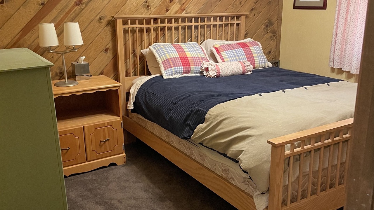 Photo of Bedroom in Munds Park