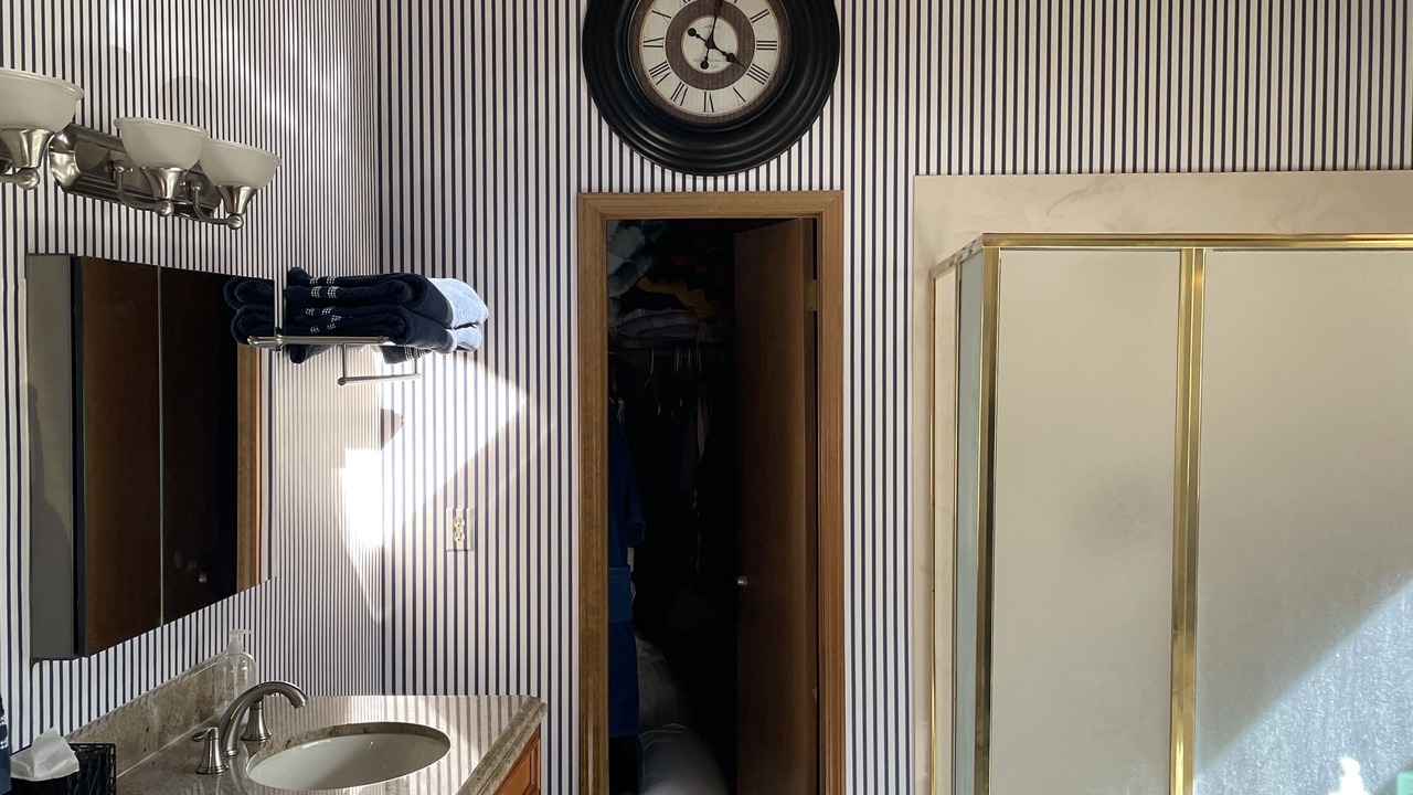 Photo of Bathroom in Munds Park