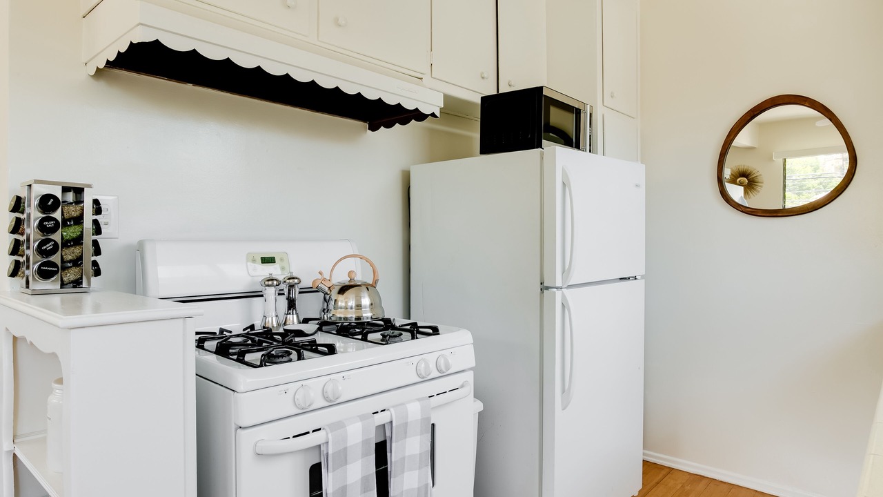 Photo of Kitchen in Beachwood Canyon