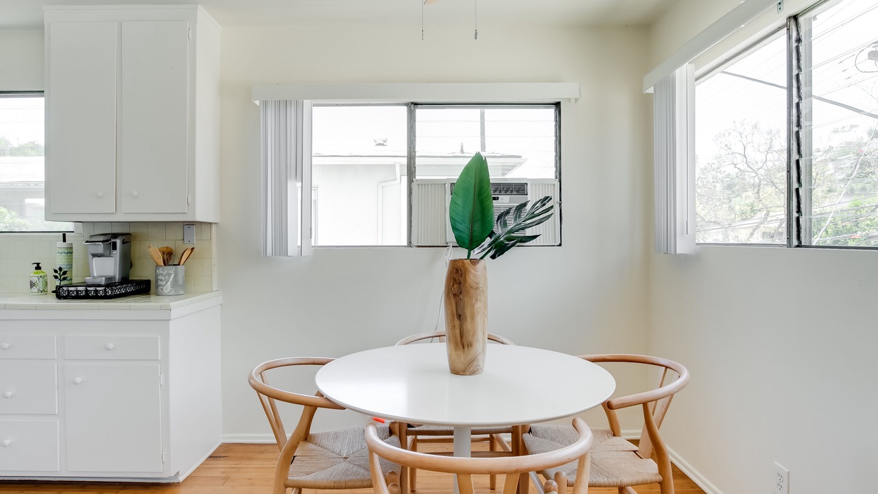 Photo of Others in Beachwood Canyon