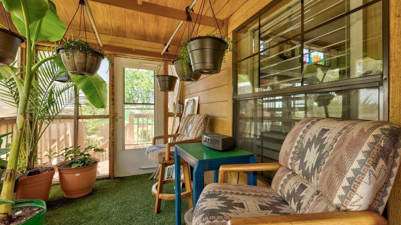 Photo of Bedroom in Del Valle