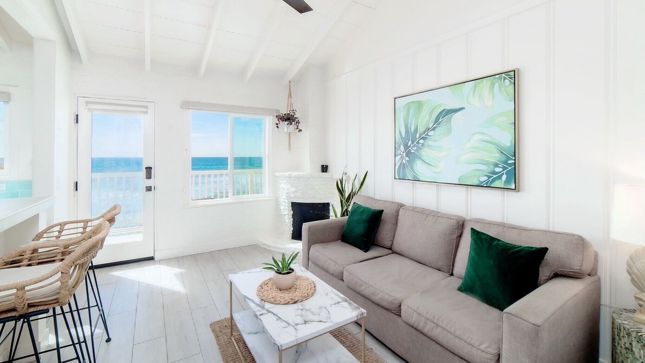 Photo of Livingroom in Townsite