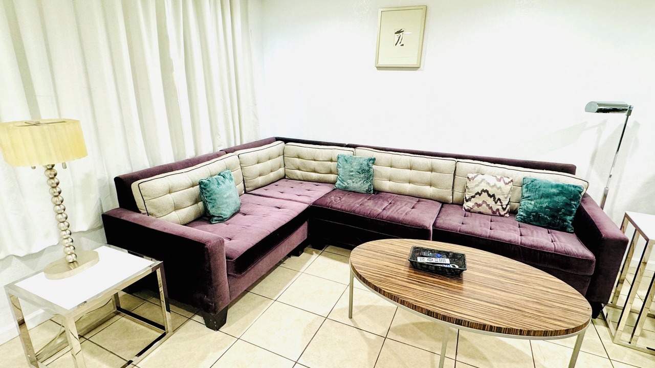 Photo of Livingroom in Beverly Green