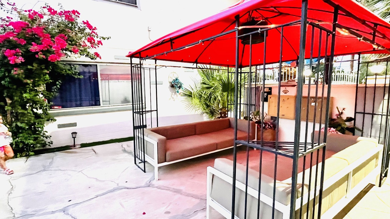 Photo of Patio Balcony in Beverly Green