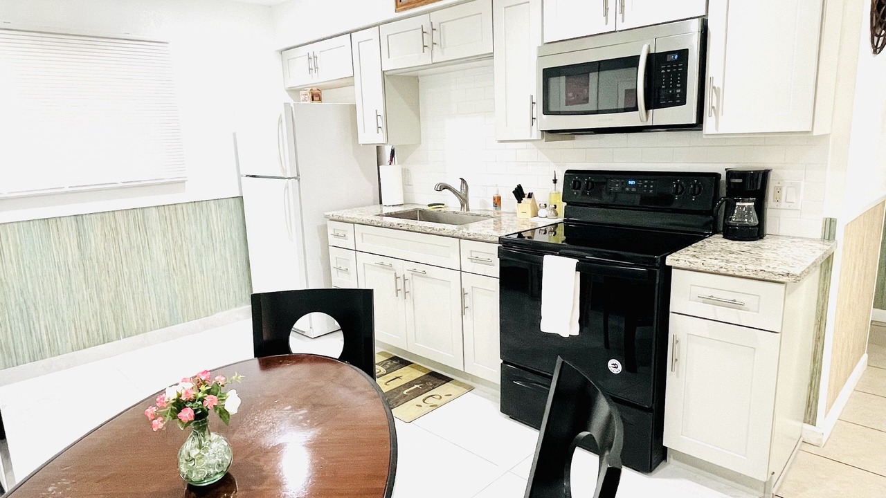Photo of Kitchen in Beverly Green