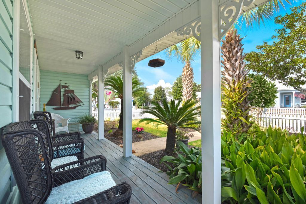Photo of Patio Balcony in Clipper Cove