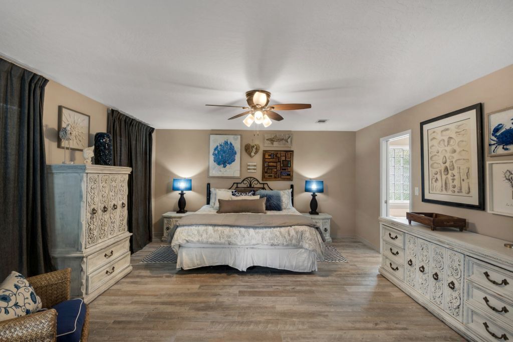 Photo of Bedroom in Clipper Cove