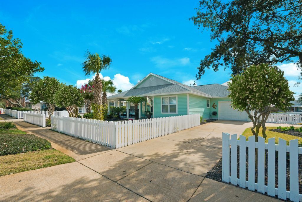 Photo of Outdoor in Clipper Cove