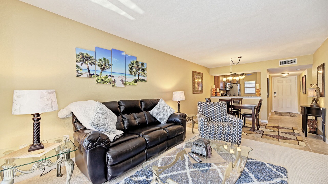 Photo of Livingroom in Plantation