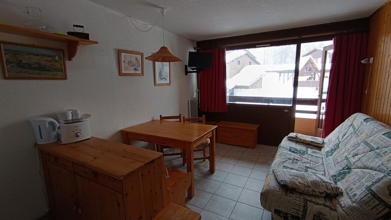 Photo of Livingroom in Montgenevre