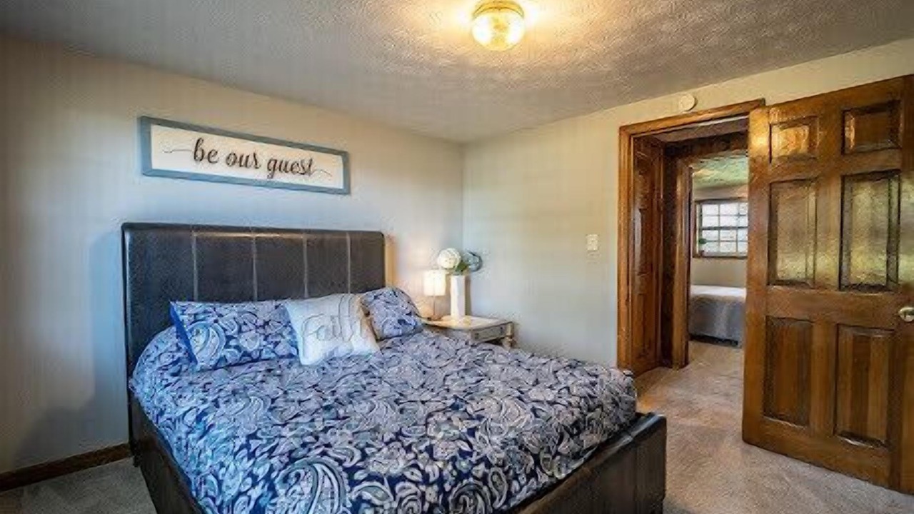 Photo of Bedroom in Crossville