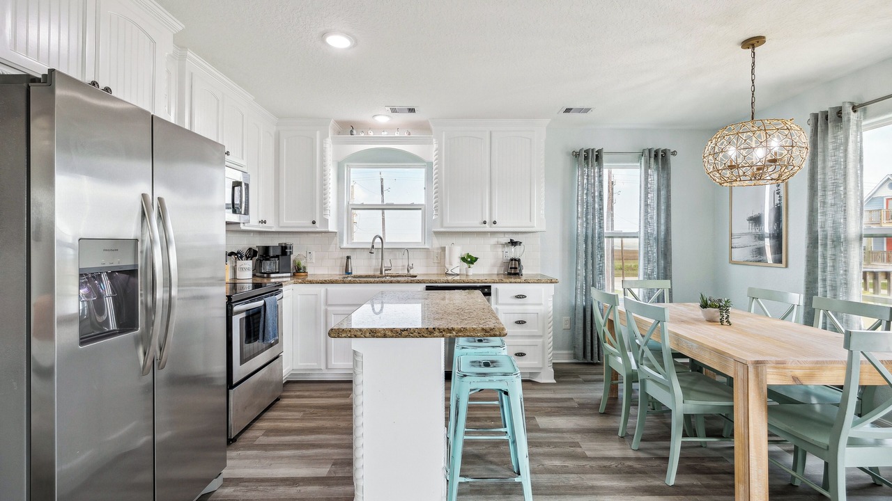 Photo of Kitchen in Surfside Beach