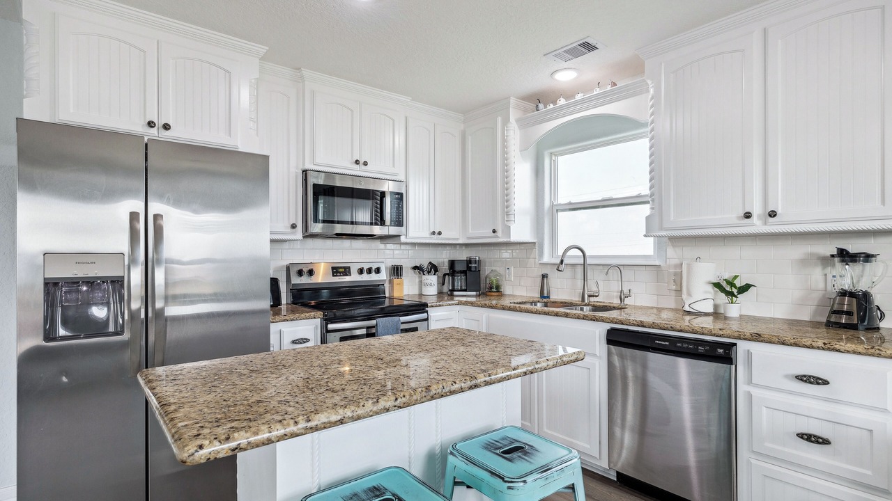 Photo of Kitchen in Surfside Beach