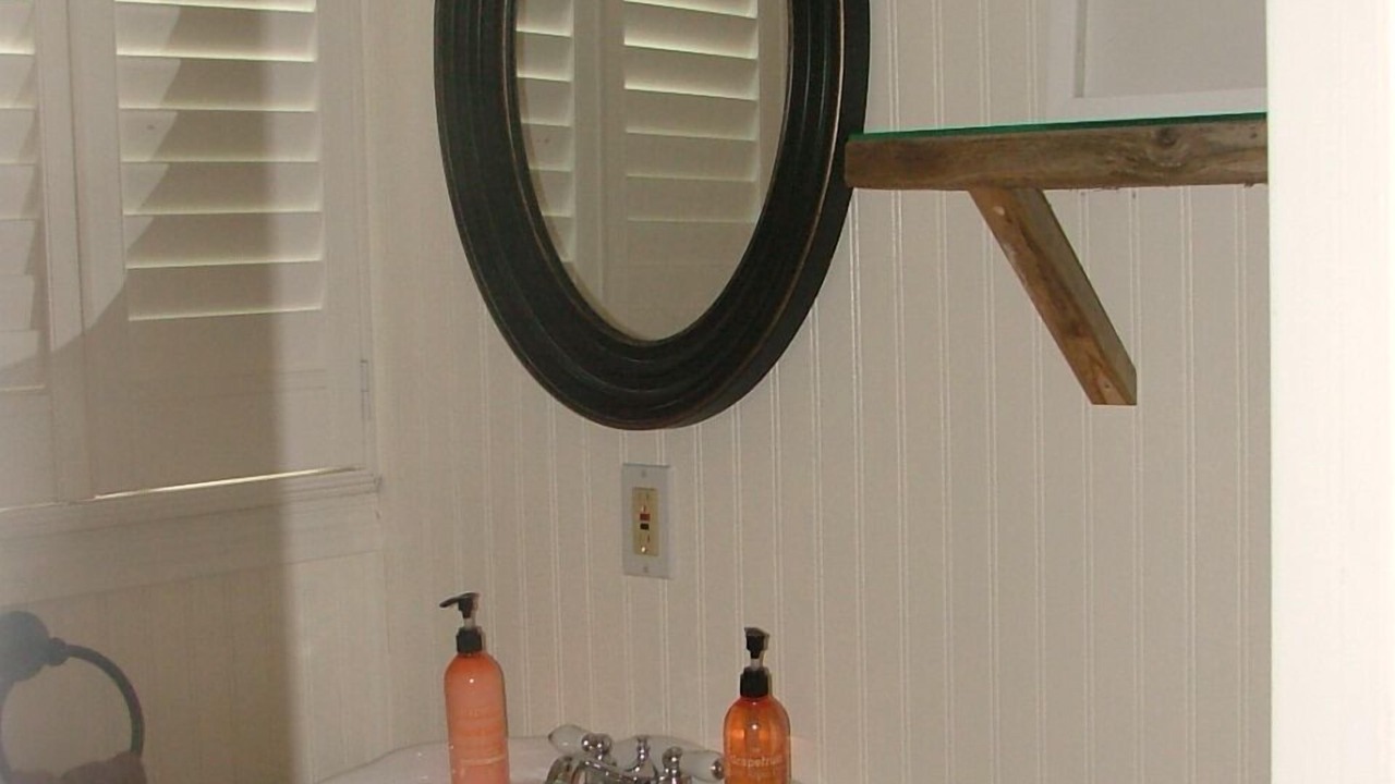 Photo of Bathroom in Historic Old Town