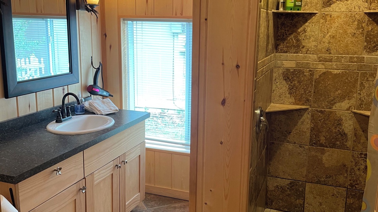 Photo of Bathroom in Lake City
