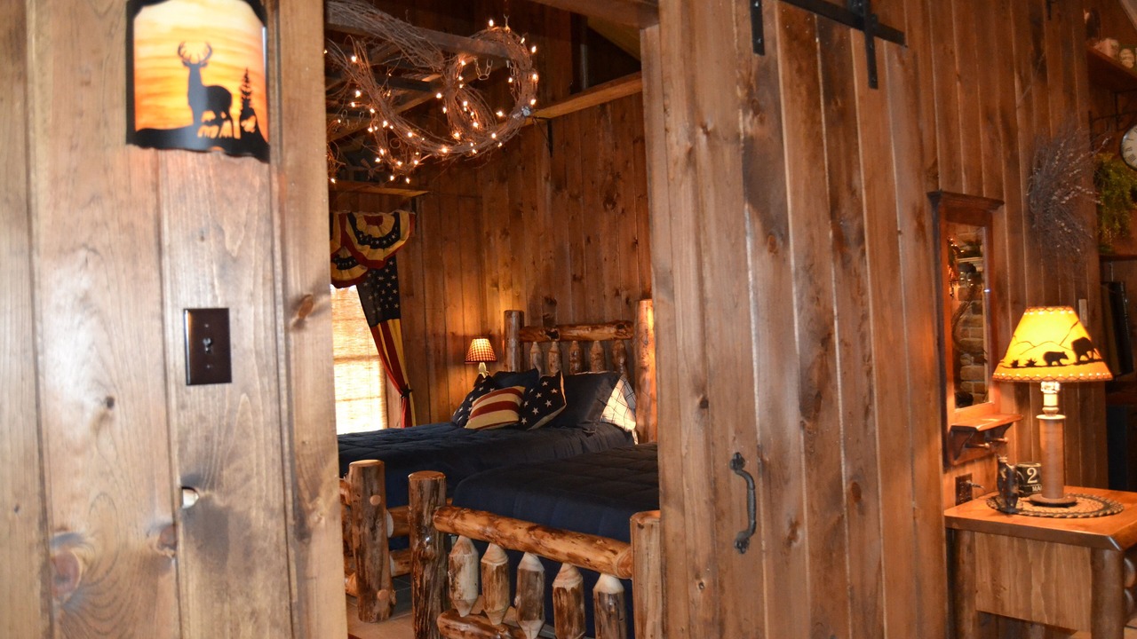 Photo of Bedroom in Schellsburg