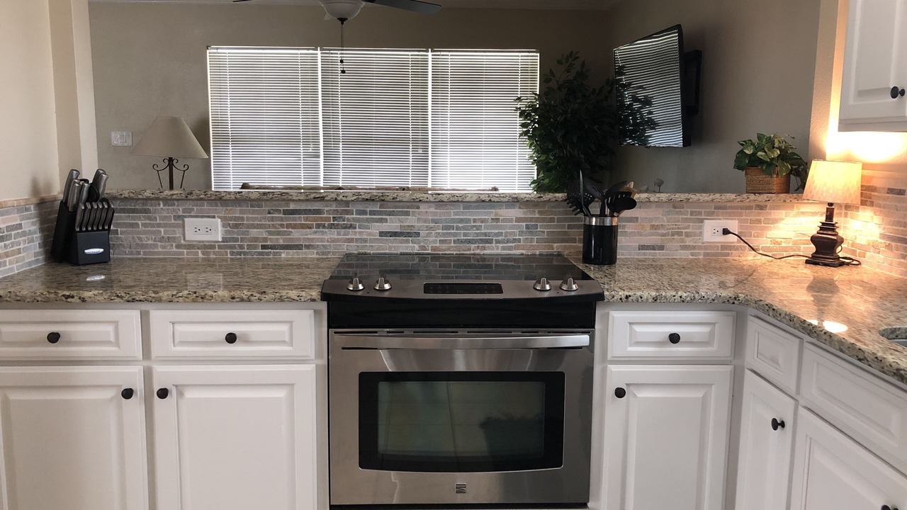 Photo of Kitchen in Central City