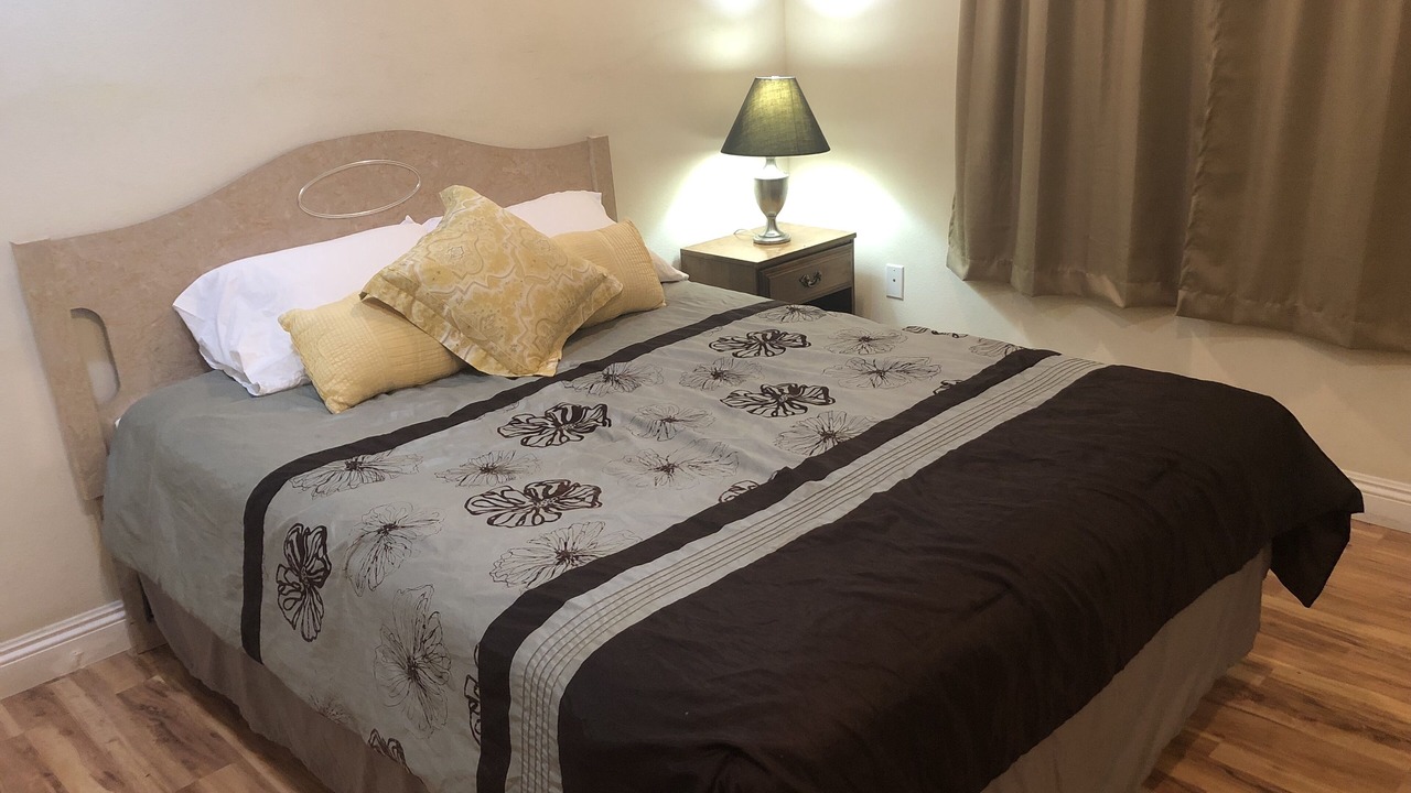 Photo of Bedroom in Burbank