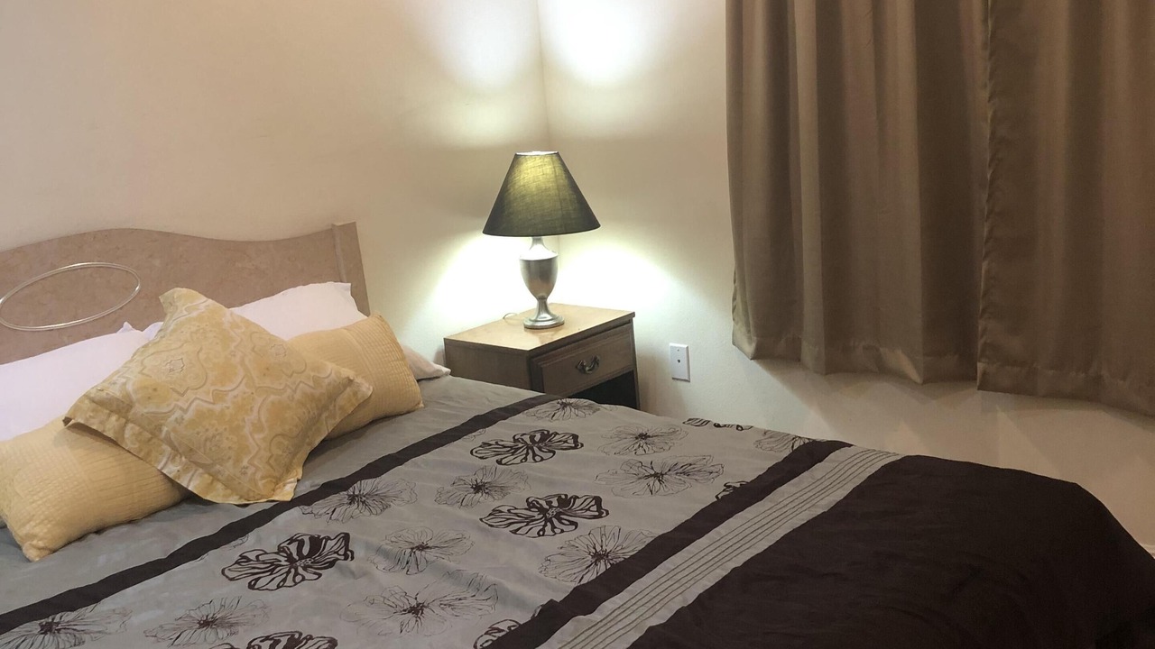Photo of Bedroom in Burbank