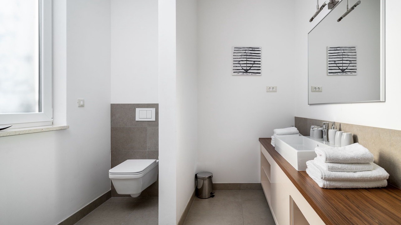 Photo of Bathroom in Slatine