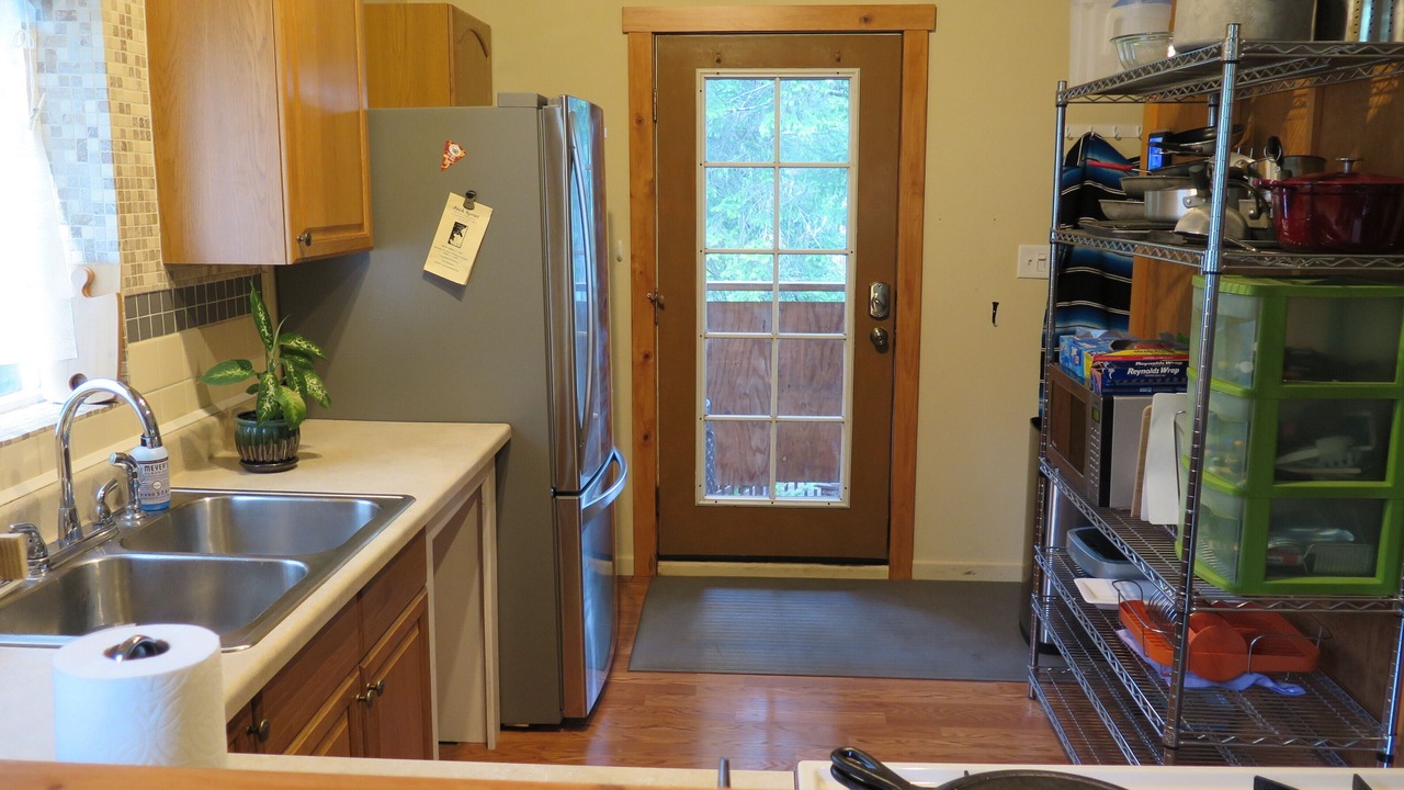Photo of Kitchen in Alyeska