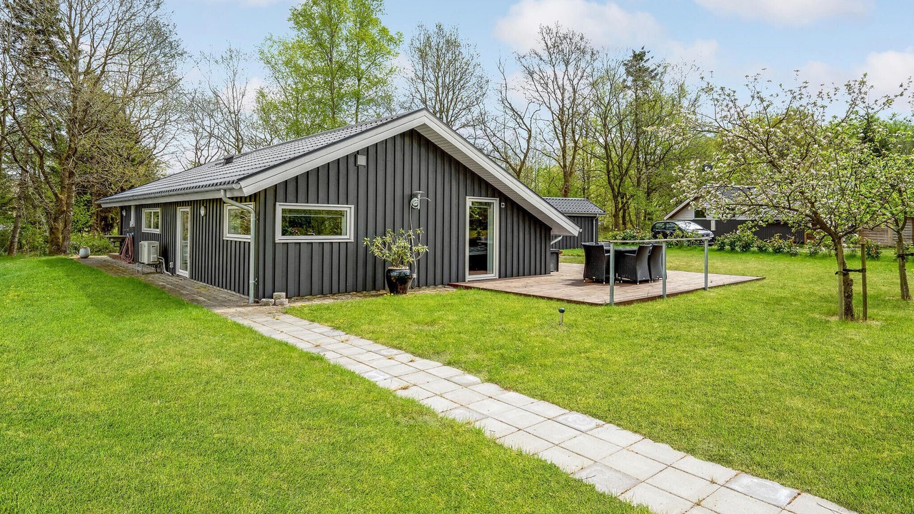 Photo of Outdoor in Skygge