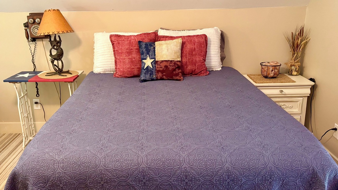 Photo of Bedroom in Canton