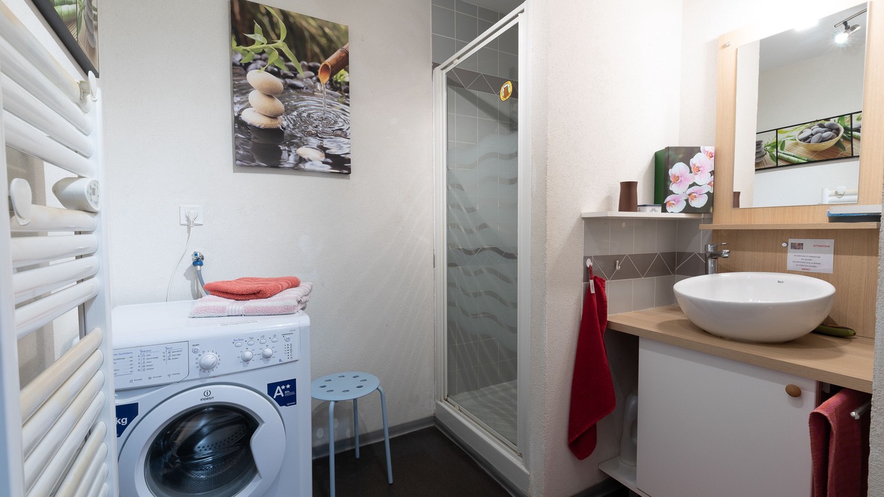 Photo of Bathroom in Sers