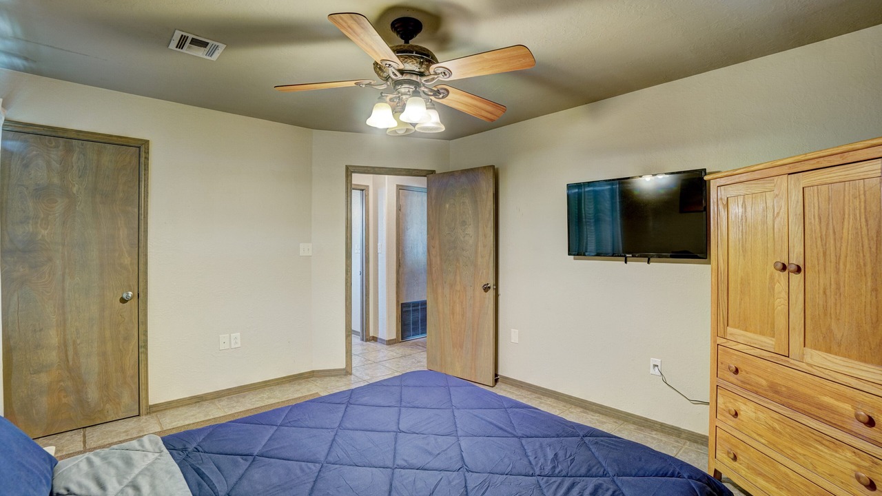 Photo of Bedroom in Medicine Park