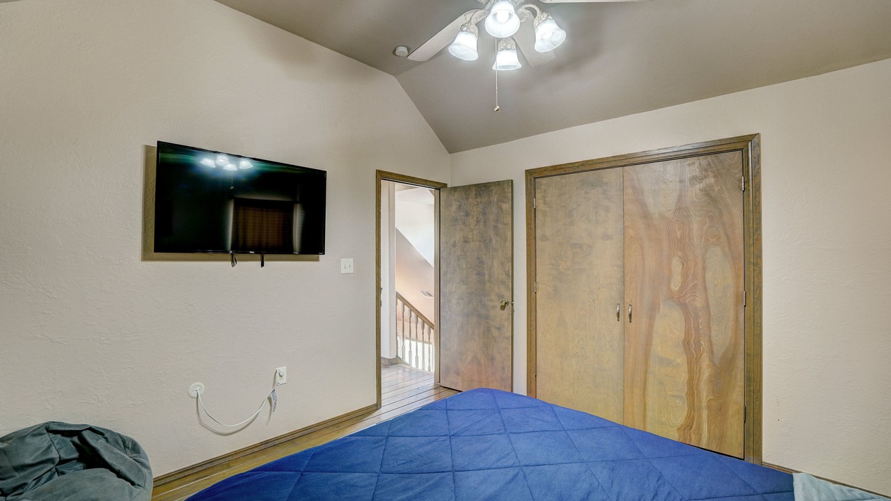 Photo of Bedroom in Medicine Park