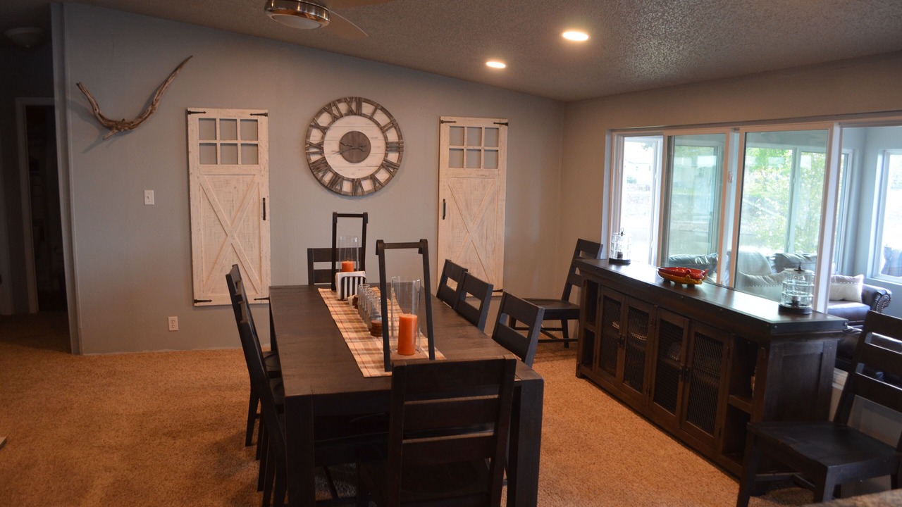 Photo of Bedroom in Grove
