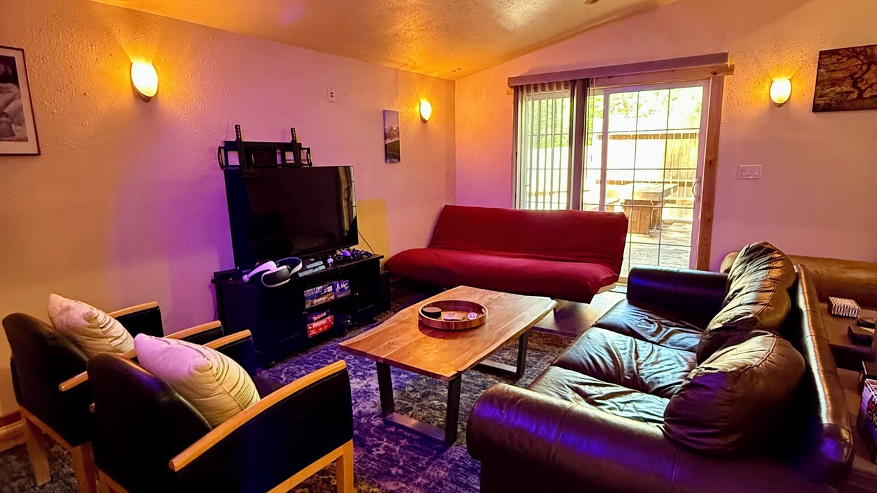 Photo of Livingroom in Mount Hood Village