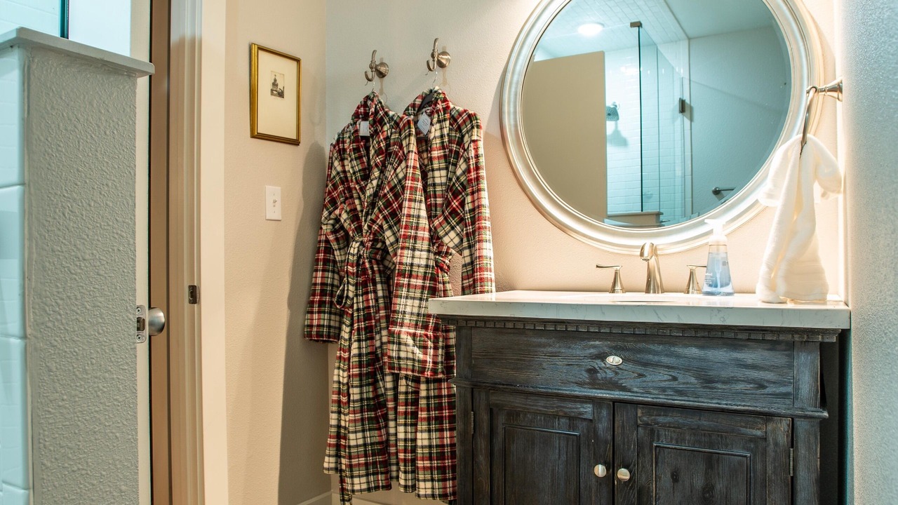 Photo of Bathroom in Broadmoor