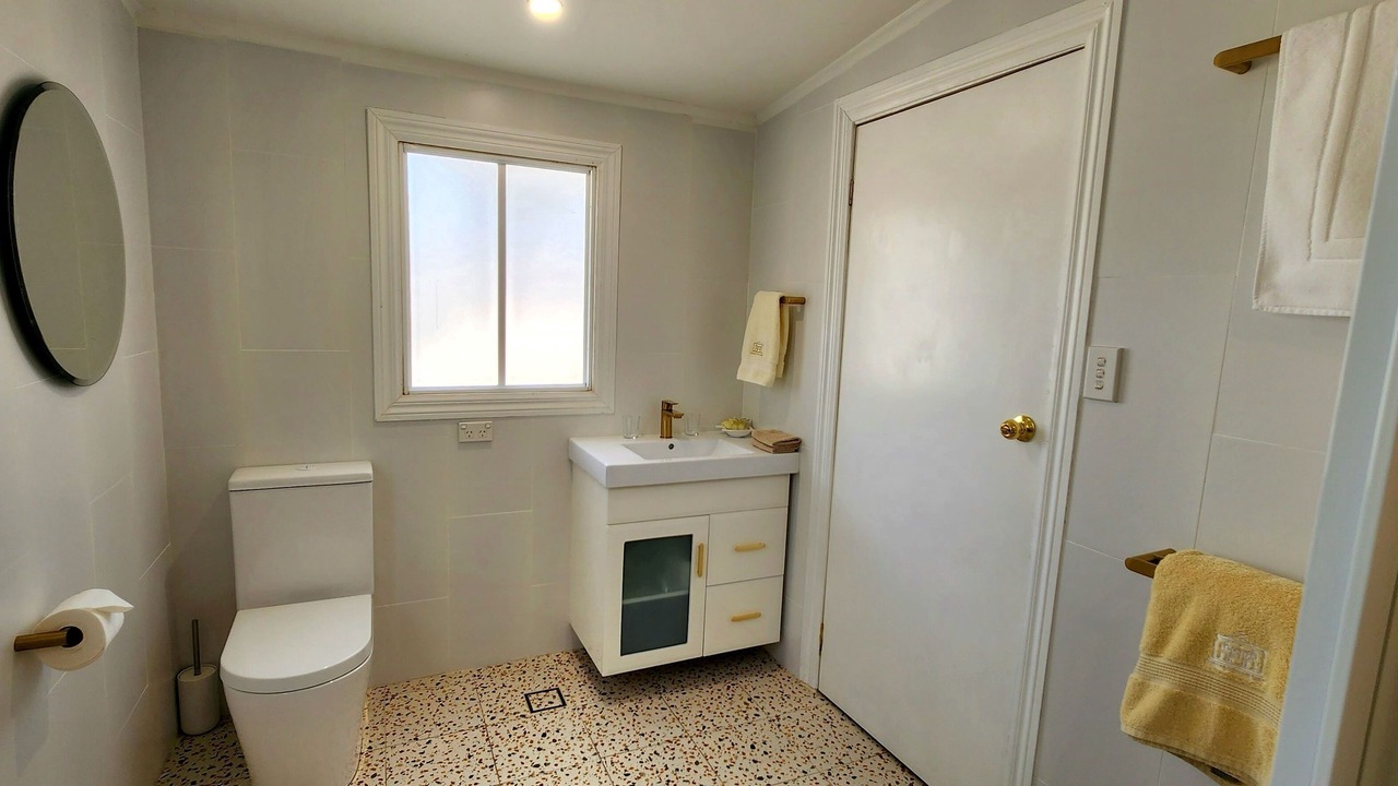 Photo of Bathroom in Broken Hill