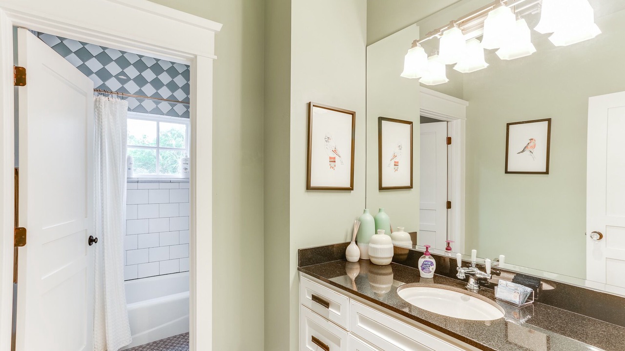 Photo of Bathroom in Swede Hill
