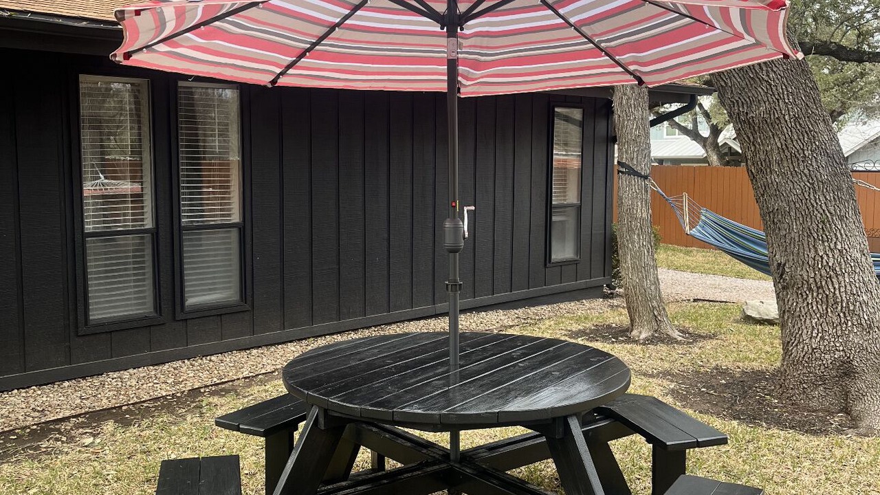 Photo of Outdoor in Austin Lake Estates