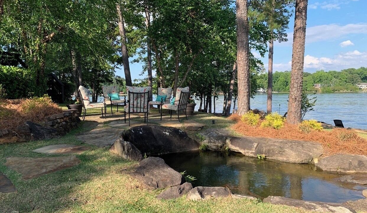 Photo of Others in Dadeville