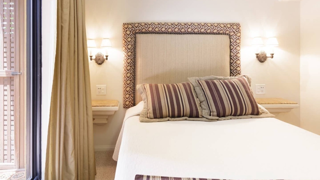 Photo of Bedroom in Park West