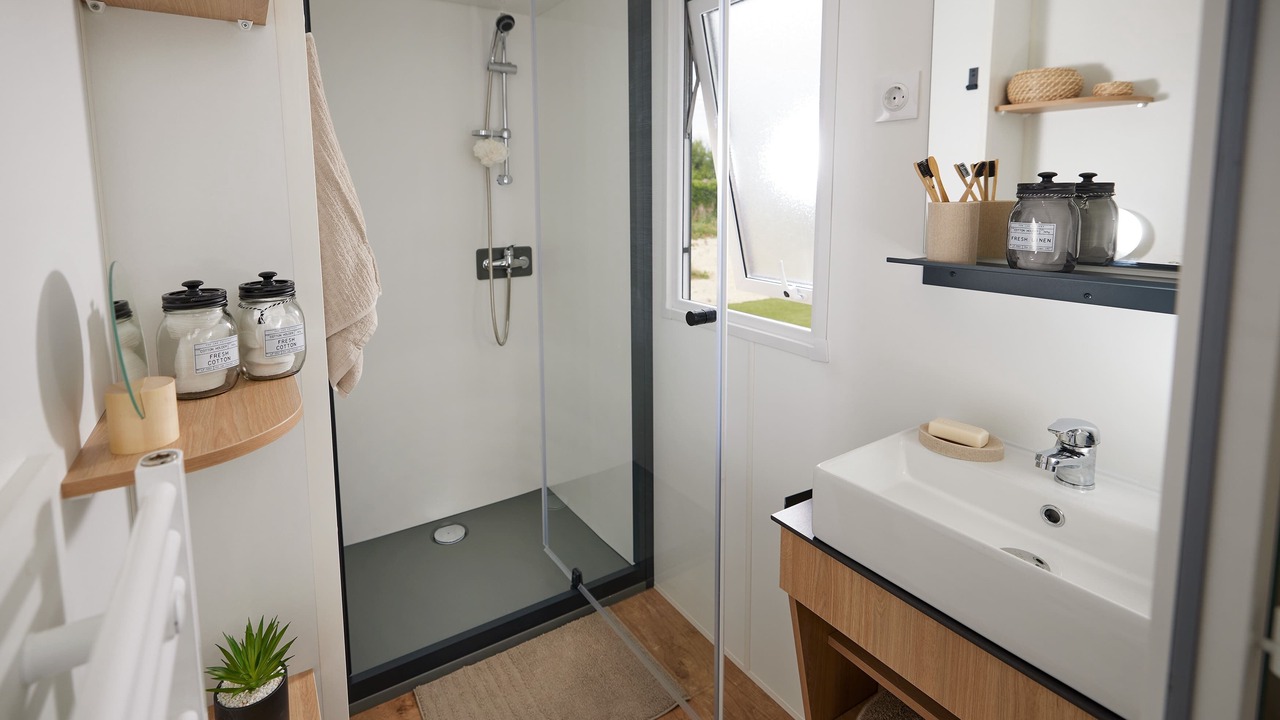 Photo of Bathroom in Saint-Pardoux