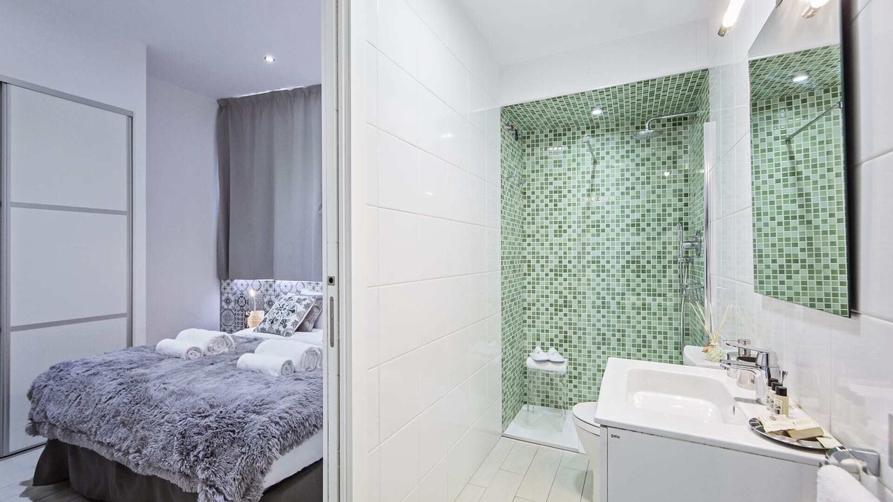 Photo of Bathroom in Sants