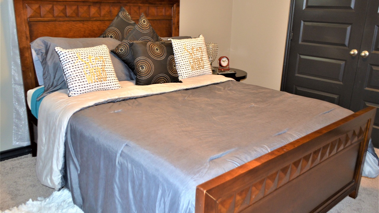 Photo of Bedroom in South Side