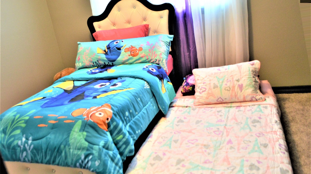 Photo of Bedroom in South Side