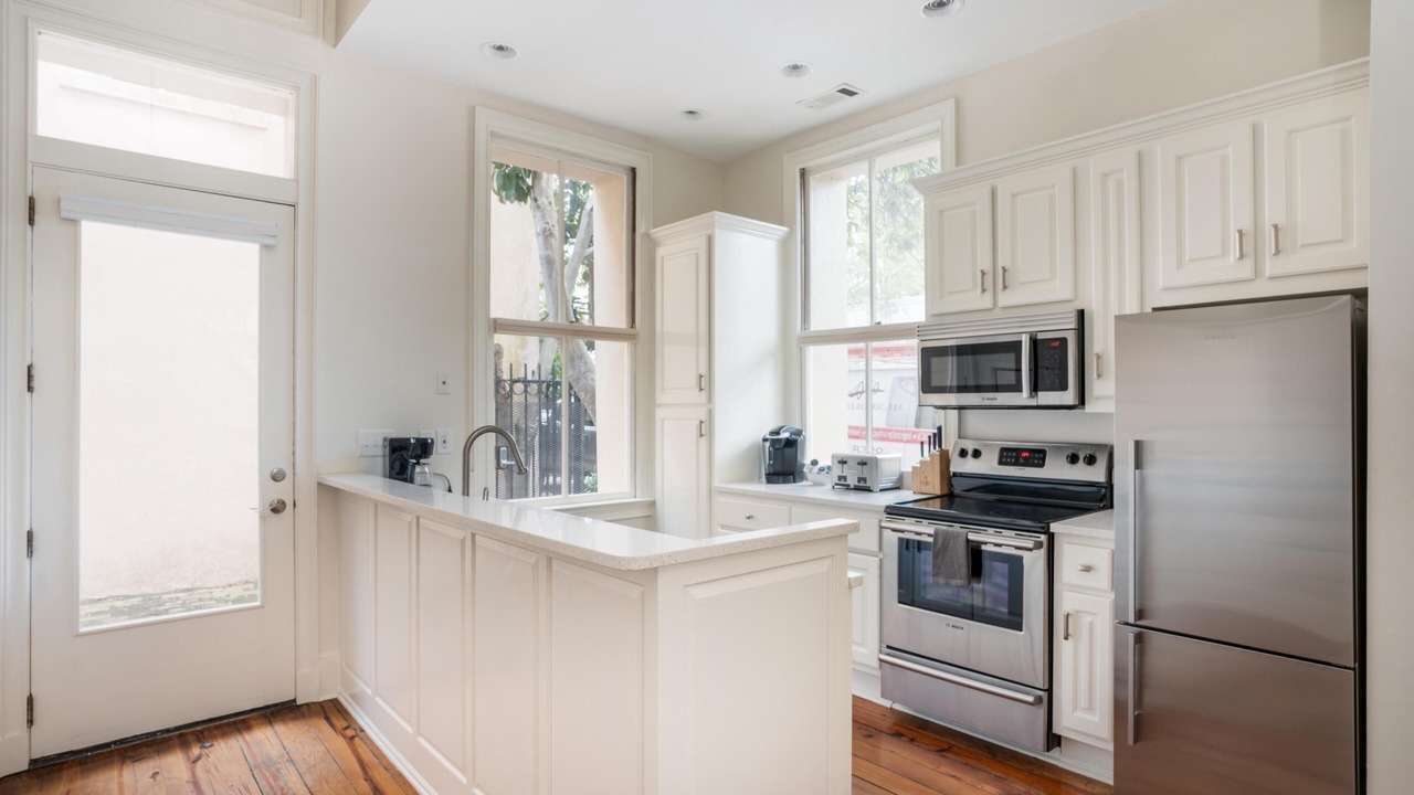 Photo of Kitchen in Charleston Historic District