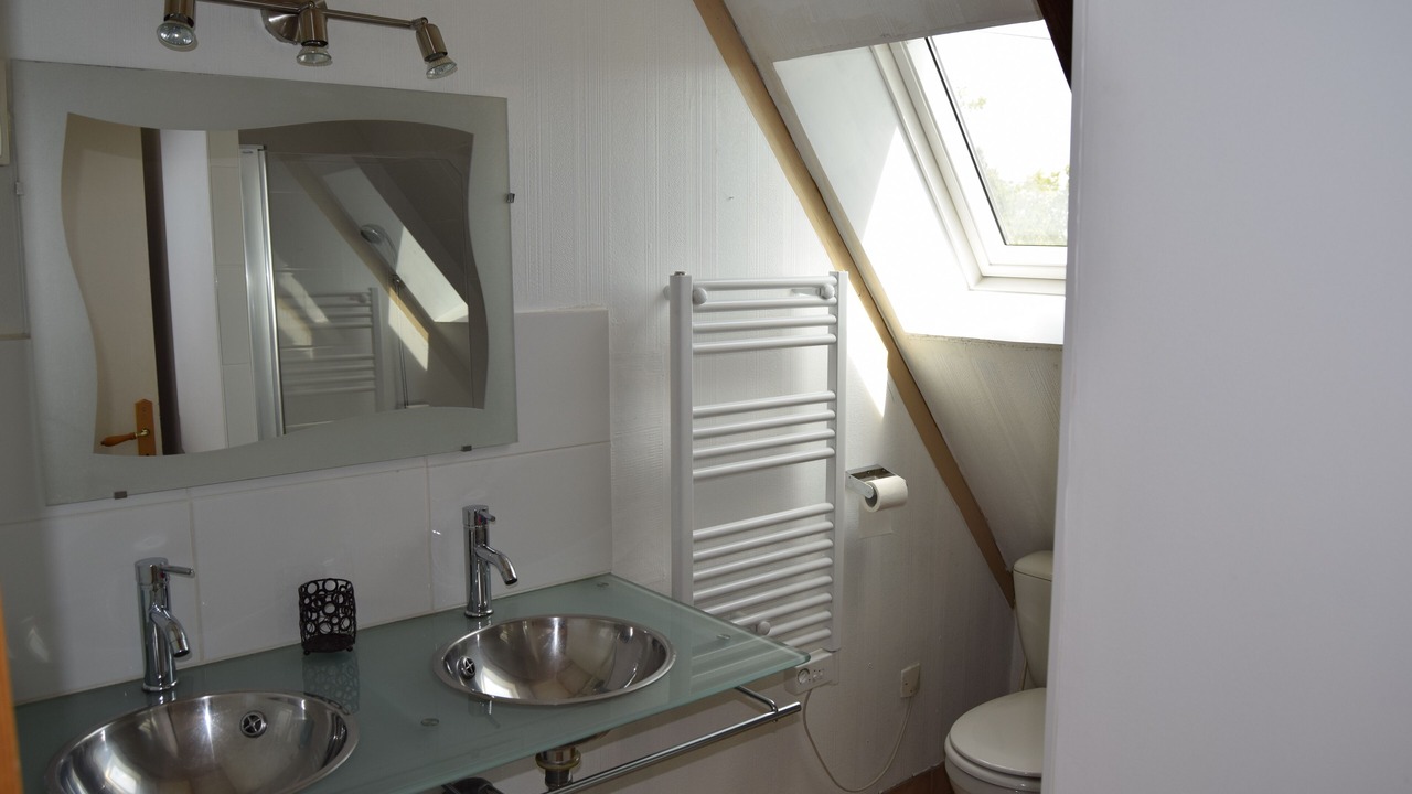 Photo of Bathroom in Agy