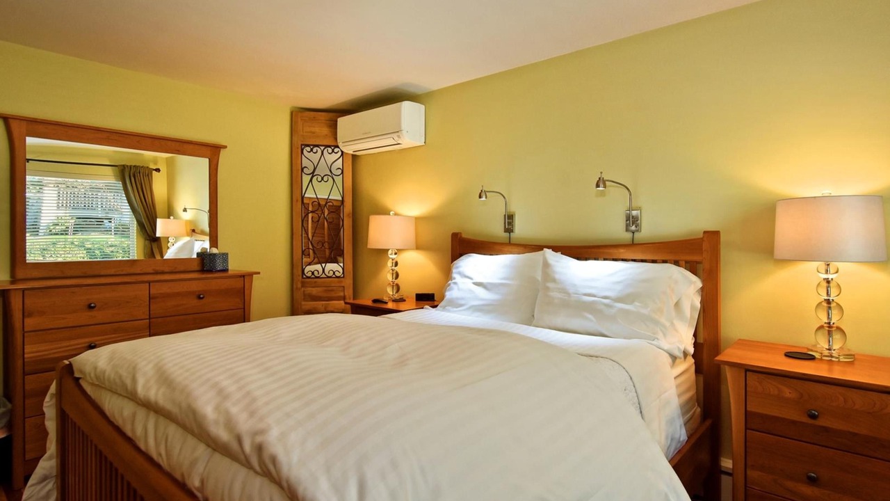 Photo of Others in Lower Queen Anne