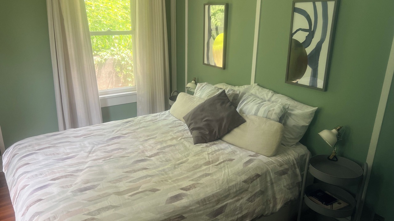 Photo of Bedroom in Phoenicia