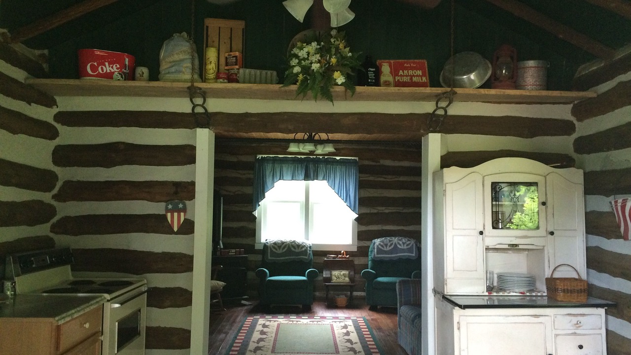 Photo of Bedroom in Steelville