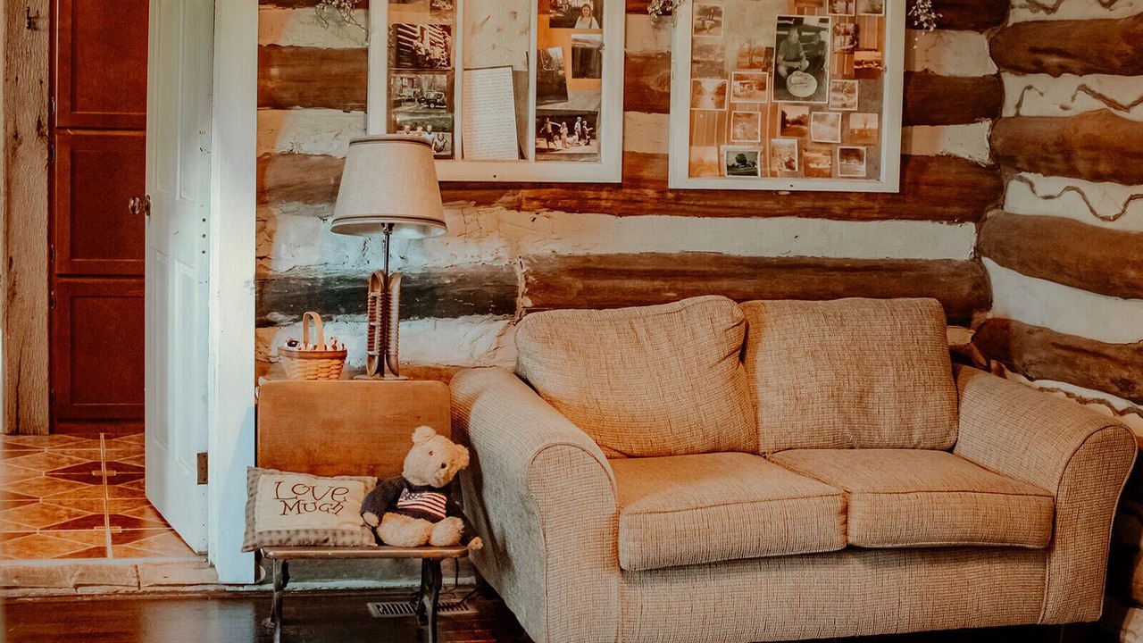 Photo of Bedroom in Steelville