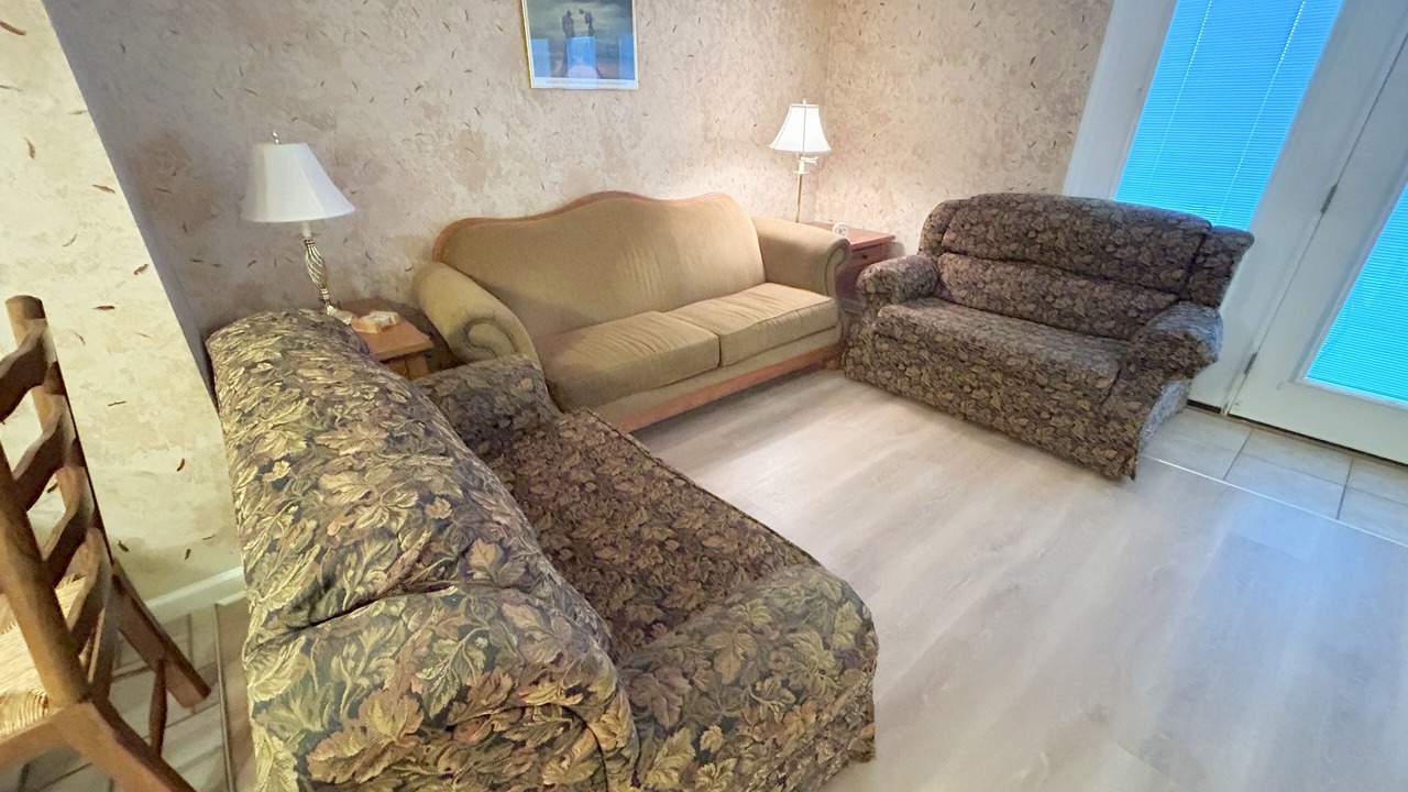 Photo of Livingroom in Benton